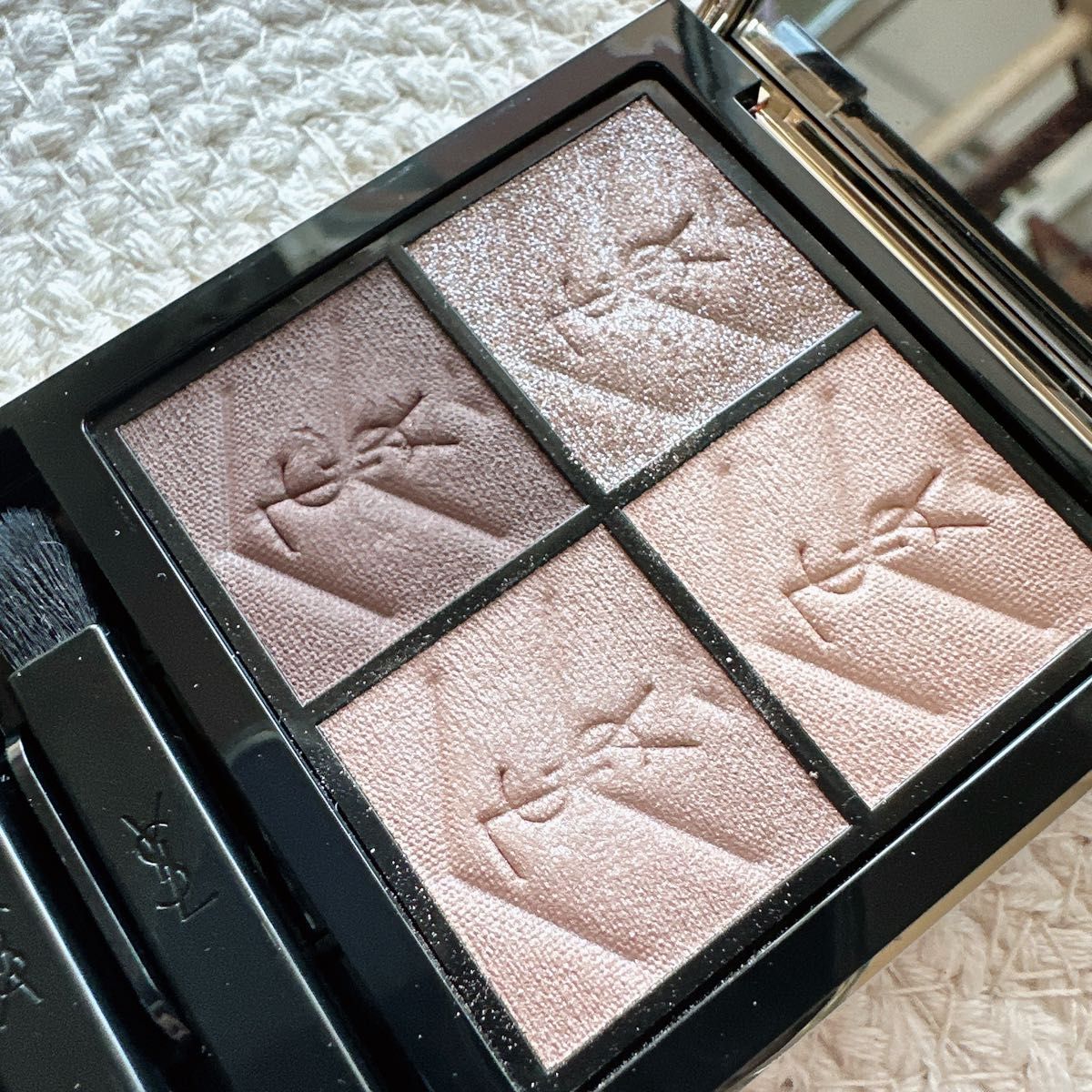 クチュール ミニ クラッチ （100 ストラ ドールズ） イヴサンローラン