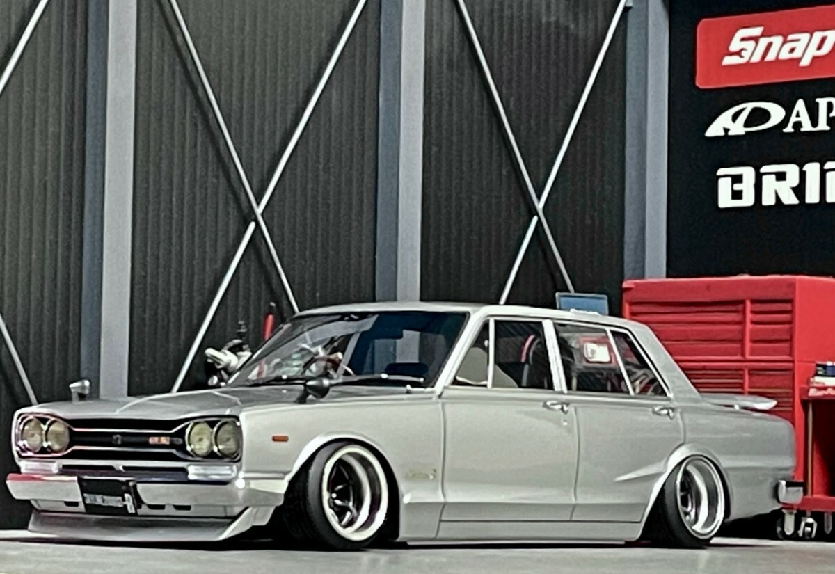 Yahoo!オークション - 1/18 IG ハコスカ4枚 美品【改】カスタム 深リム