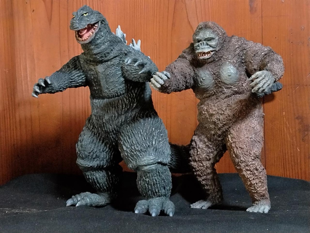 Yahoo!オークション - キングコング対ゴジラ レジンキット ソフビキッ