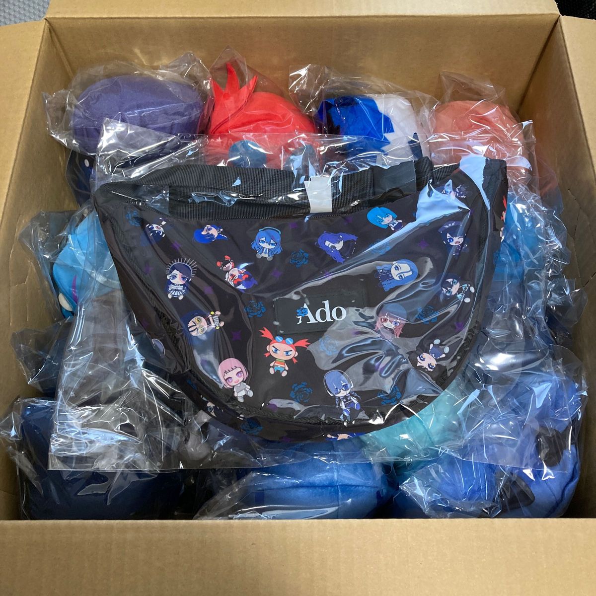 Ado auスマートパスプレミアム コラボレーション・コレクション