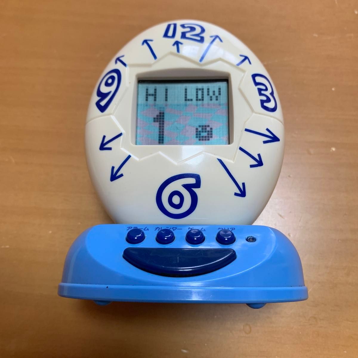 たまごっちの目覚まし時計「めざまっち」 おまけで めざまっちシール