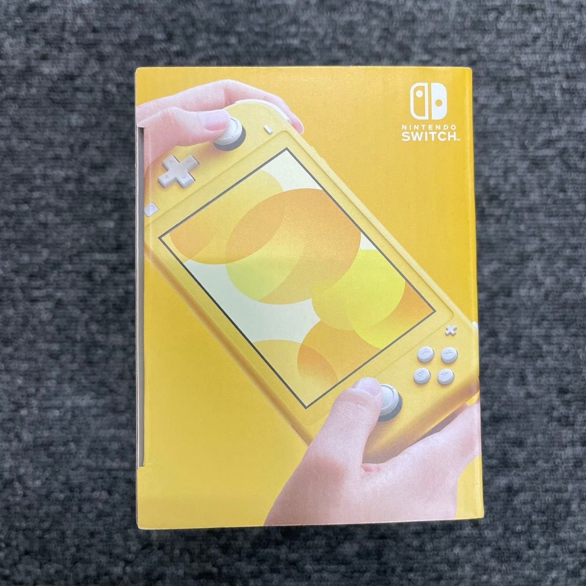 新品未使用品 Nintendo Switch ニンテンドースイッチライト 黄色 Lite