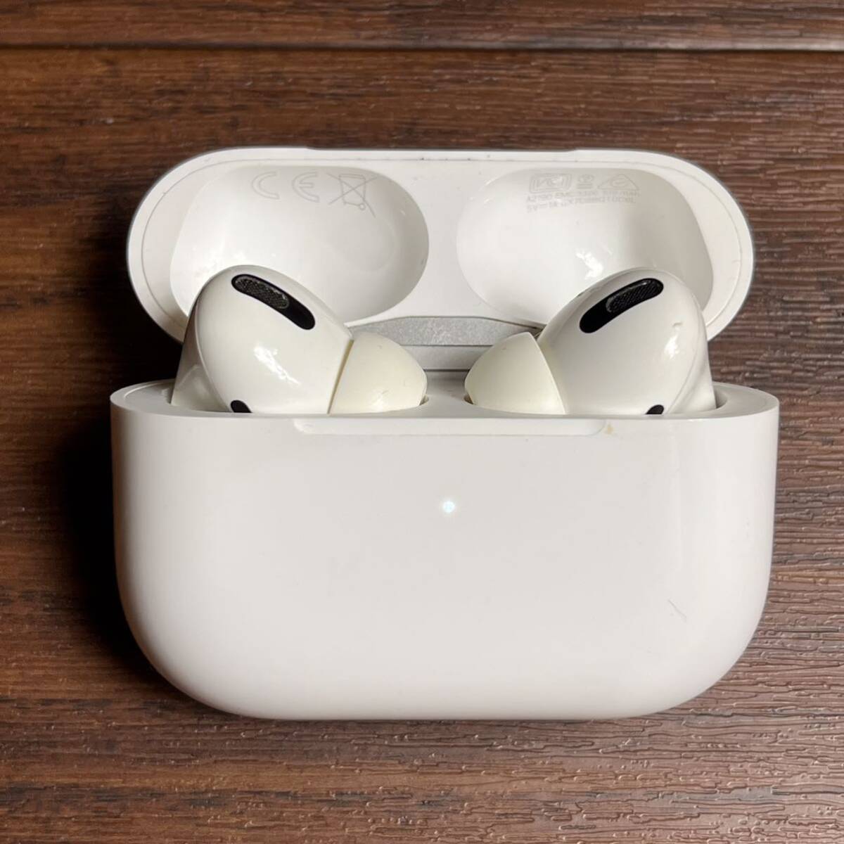 Yahoo!オークション - AirPods Pro 第1世代 ジャンク品 A2083 A2084 A2