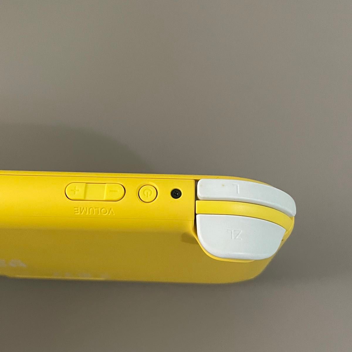 Nintendo Switch Lite スイッチライト イエロー 任天堂 ニンテンドー