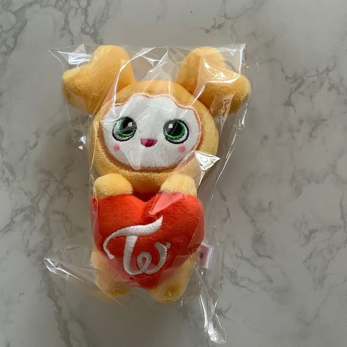 TWICE BABY LOVELYS ひっかけチャーム ジブリー ジヒョ｜Yahoo!フリマ