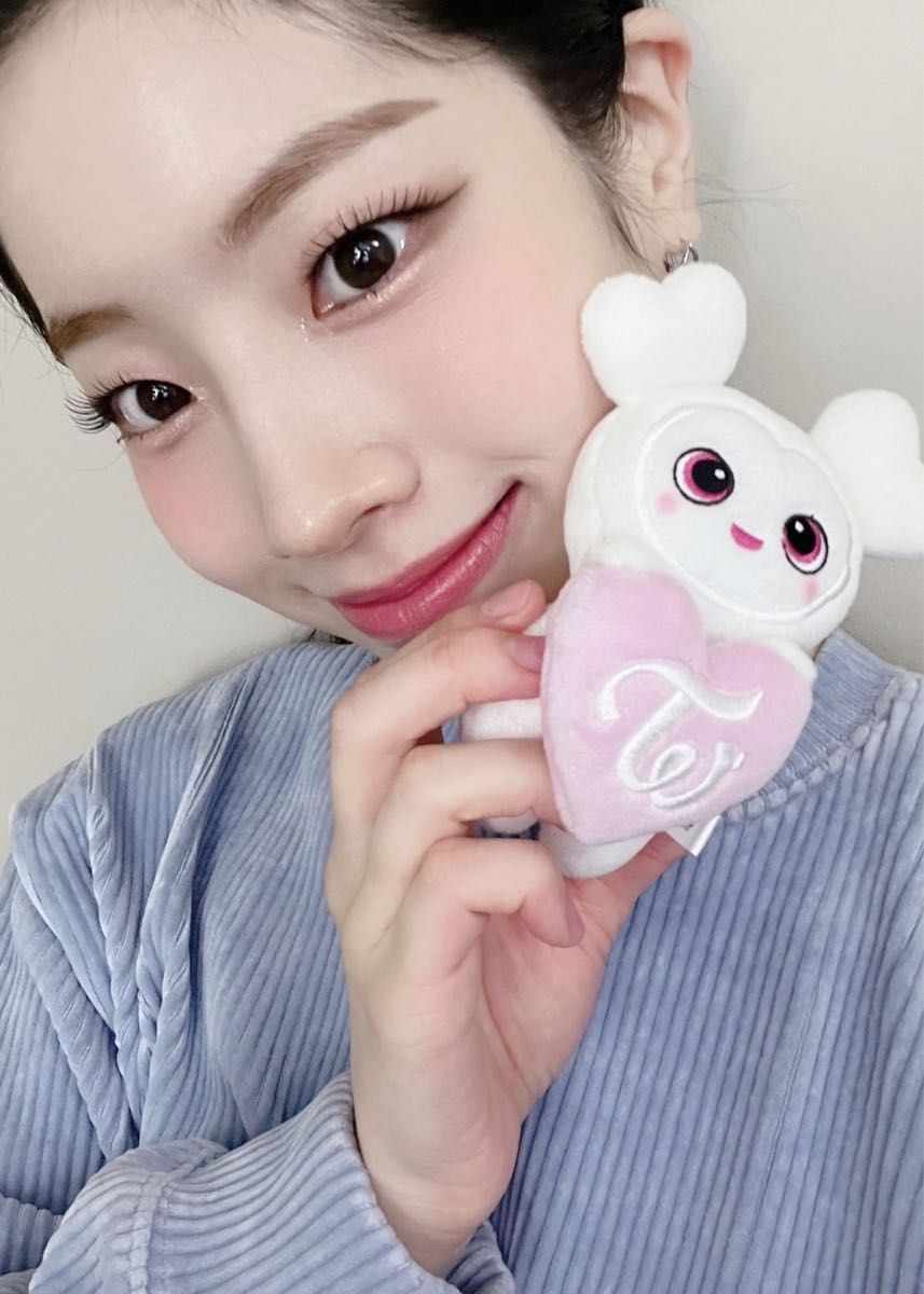 TWICE BABY LOVELYS ひっかけチャーム ダヒョン ダブリー｜Yahoo