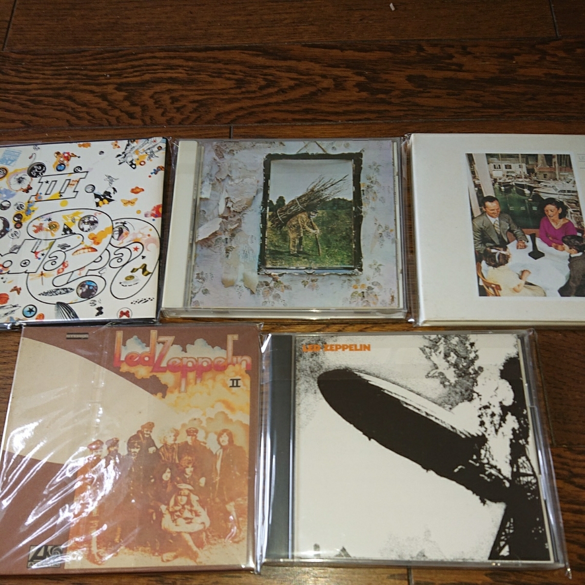 Yahoo!オークション - レッド・ツェッペリン CD 5枚セット LED ZEPPELI