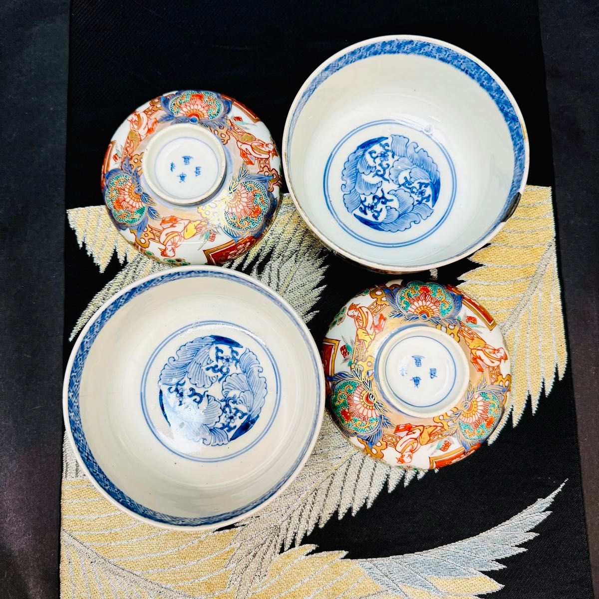 古伊万里 冨貴長春 染錦手唐草人物 見込み須細工 蓋付き碗 茶碗 2客