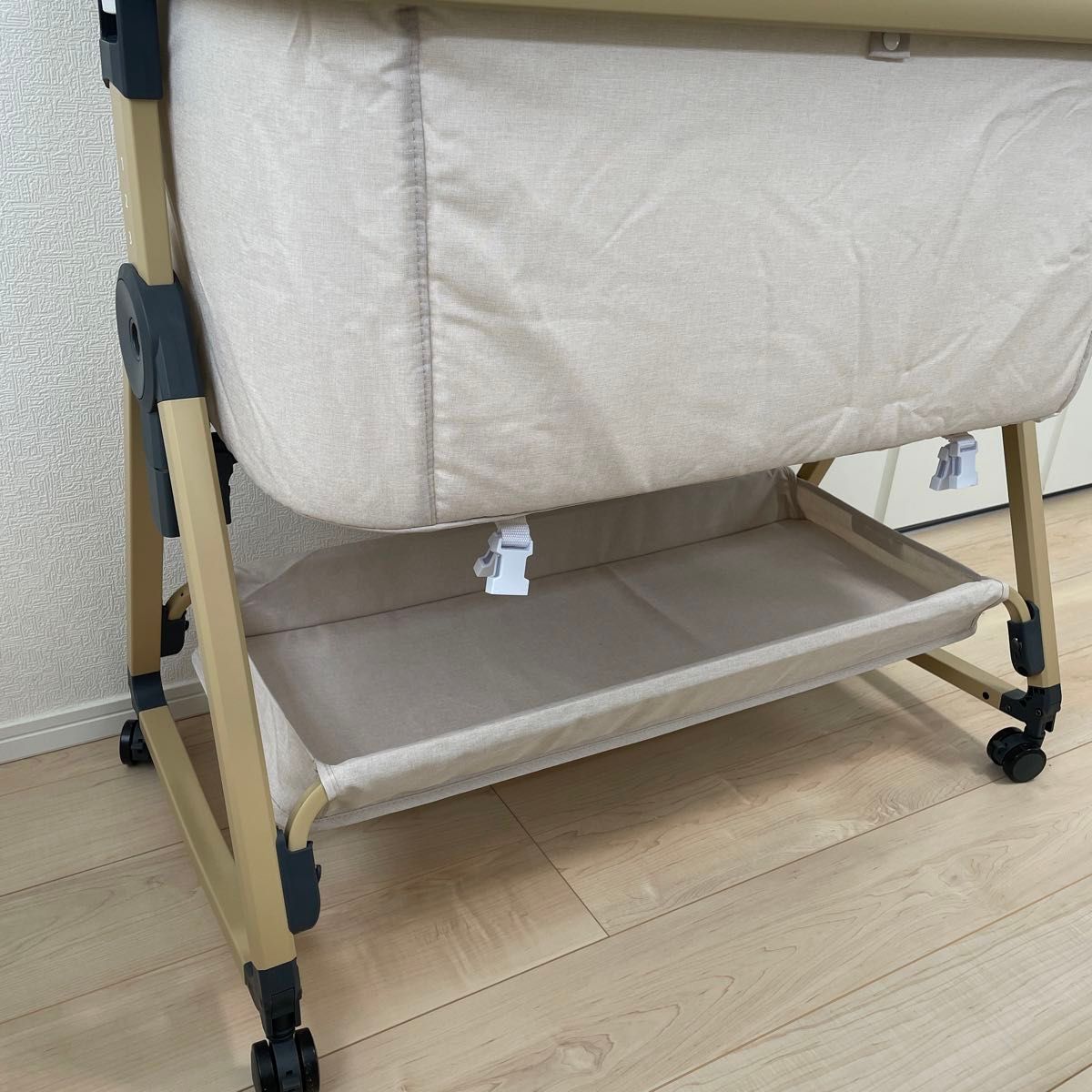 HZDMJ ベビーベッド 2023年型 カーキ ベージュ 添い寝 コンパクト