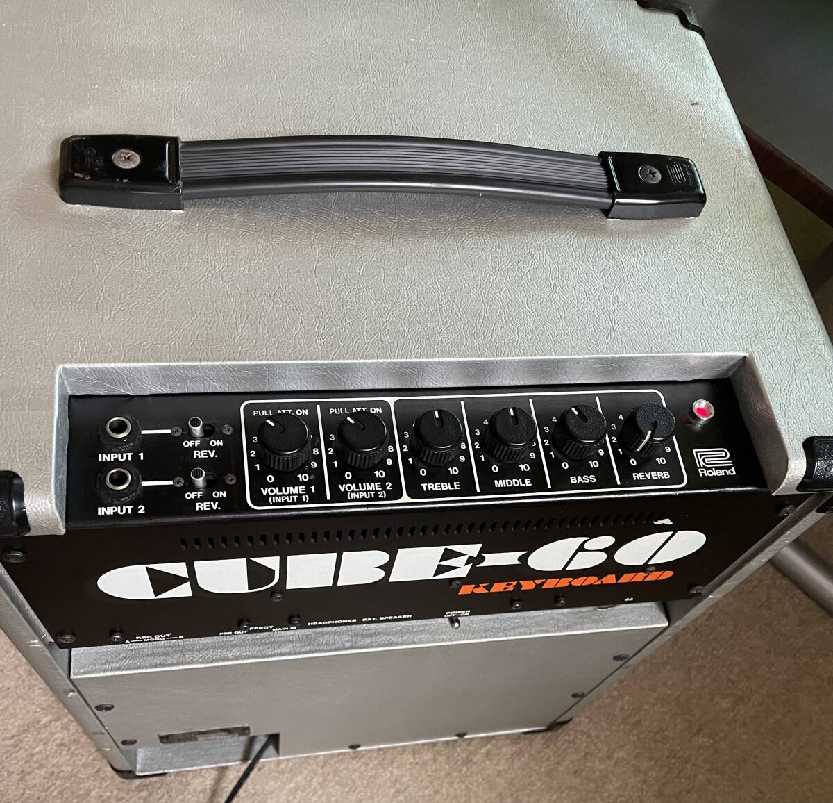 USED】Roland CUBE-60 Keyboard ローランド キーボードアンプ 年代モノ