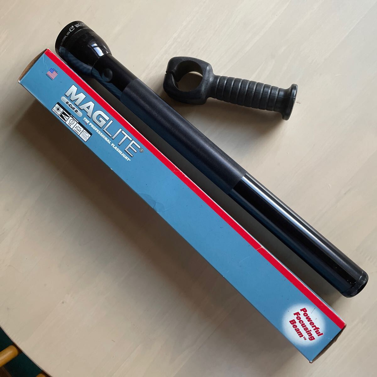 Yahoo!オークション - マグライト 6-Cell トンファーグリップ付属 ネオ