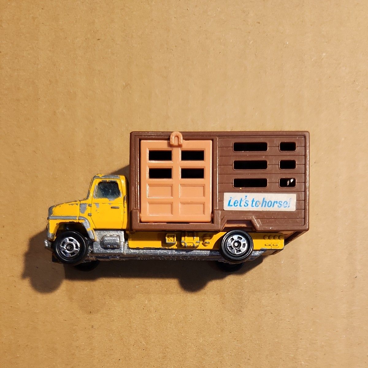トミカ 日本製 フォード キャトル トラック｜Yahoo!フリマ（旧PayPay