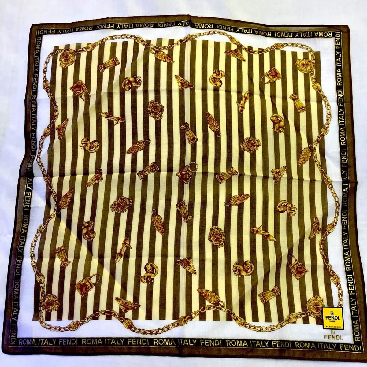 FENDI ハンカチ2枚セット 時計 パンプス バック 香水 ペカン シール付