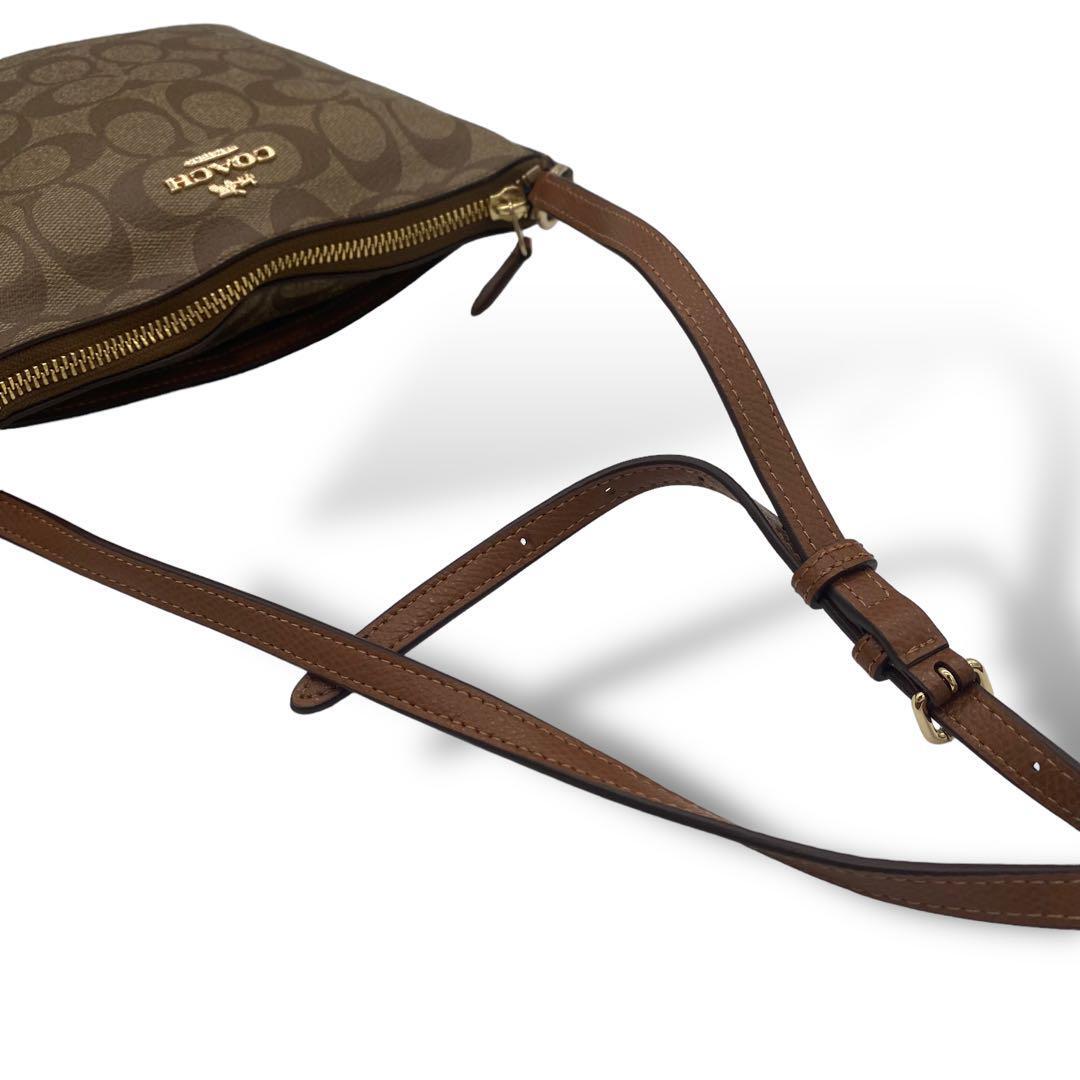 極美品 COACH コーチ ショルダーバッグ シグネチャー PVC レザー