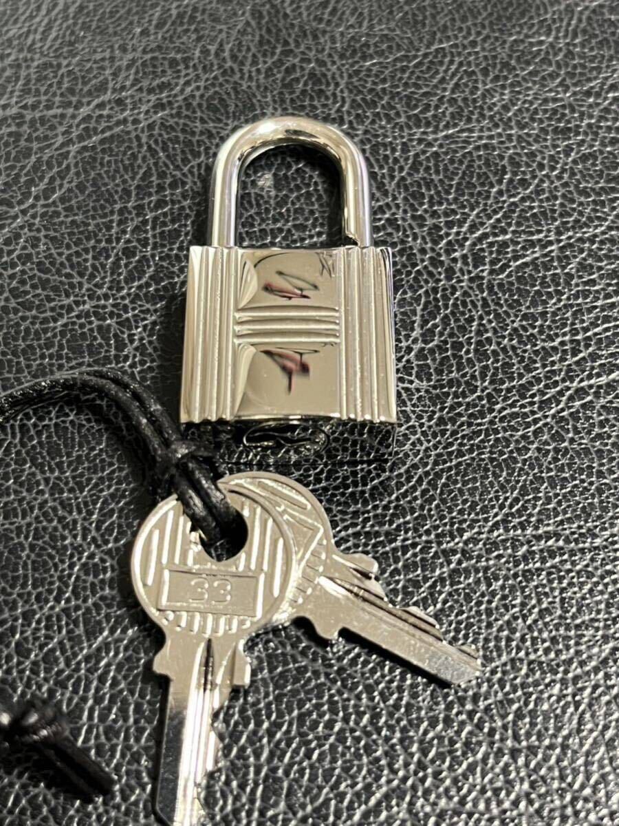 美品 HERMES エルメス カデナ パドロック 南京錠 鍵 33 鍵2本付き