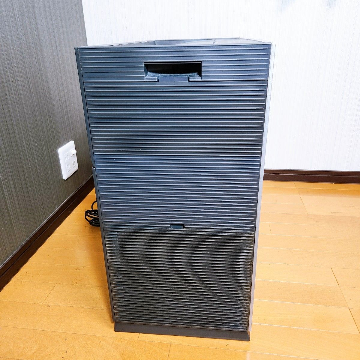 美品 22年製 】ダイキン 業務用 空気清浄機 ACBF15Z-S 65畳｜Yahoo