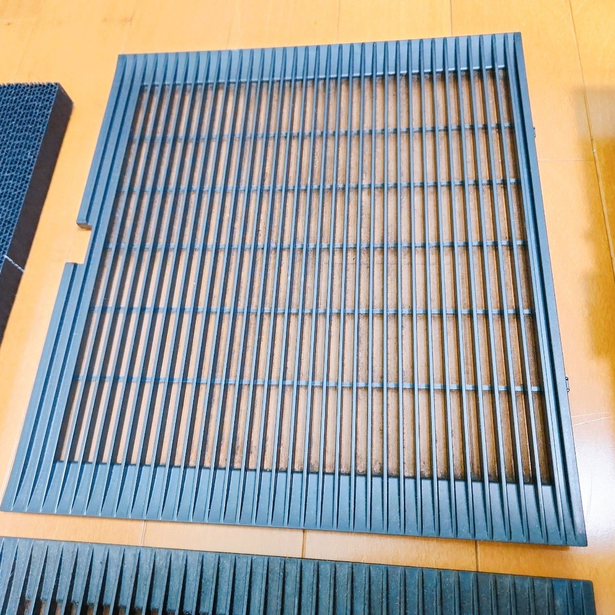 美品 22年製 】ダイキン 業務用 空気清浄機 ACBF15Z-S 65畳｜Yahoo