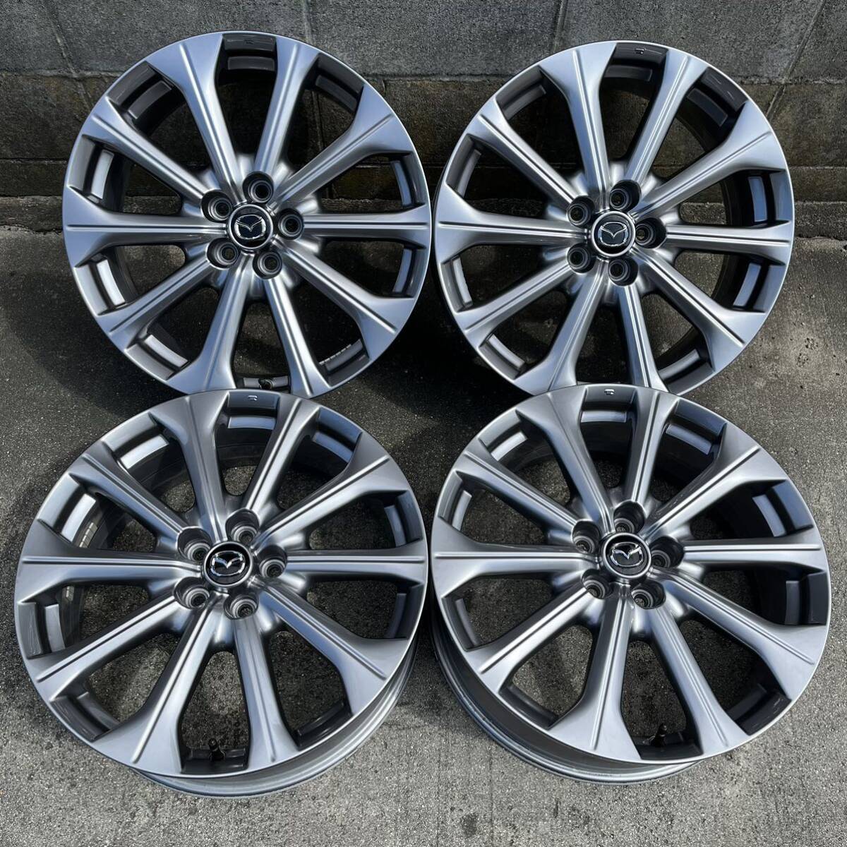 Yahoo!オークション - 新車外し マツダ CX-60 純正 アルミ ホイール 20