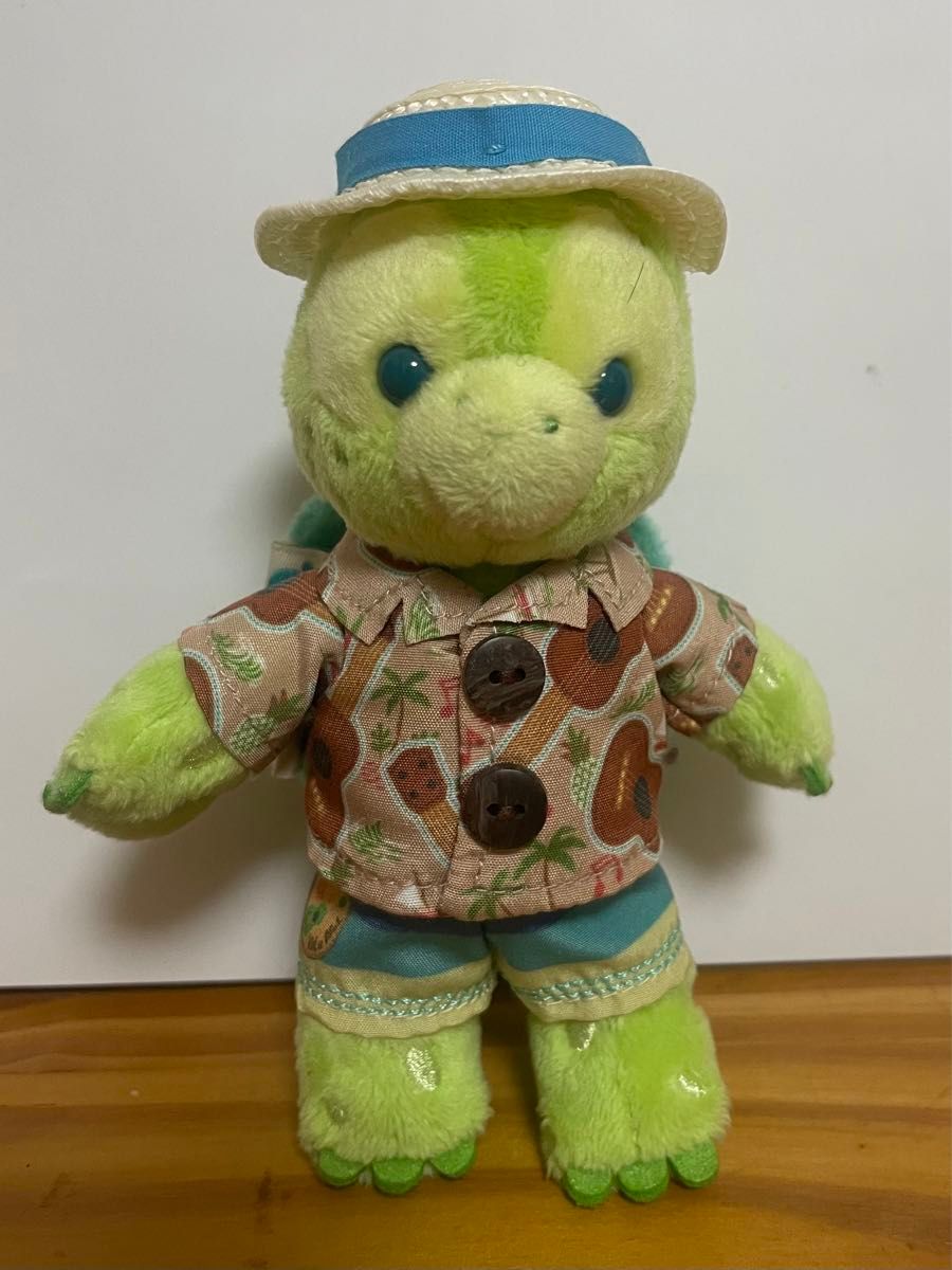 ディズニー オルメル ぬいぐるみバッジ アロハシャツ キーホルダー