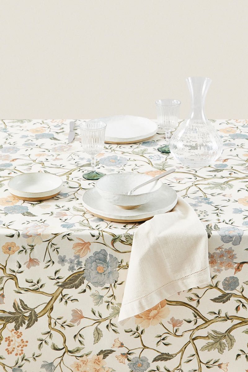 新品 ZARA HOME ザラホーム フラワー プリント テーブルクロス｜Yahoo