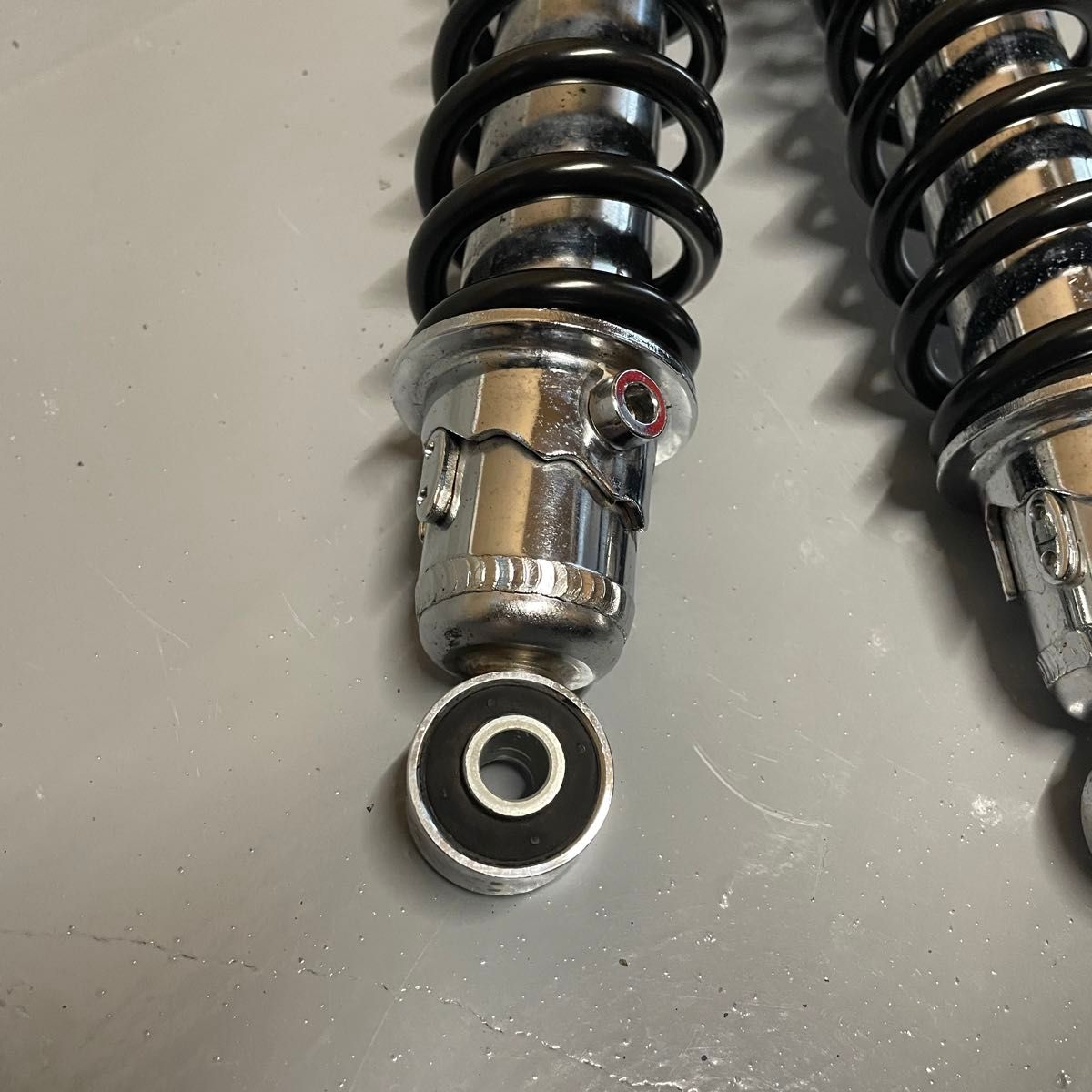 カワサキ W800 純正 リアサスペンション｜Yahoo!フリマ（旧PayPayフリマ）