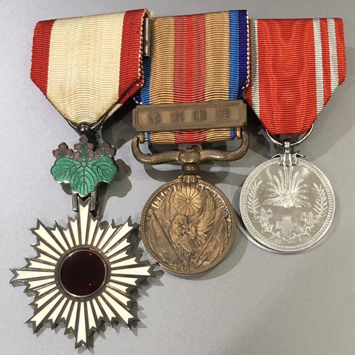 大日本帝国 旧日本軍 陸軍 海軍 勲章 記章 徽章 勲六等単光旭日章 支那