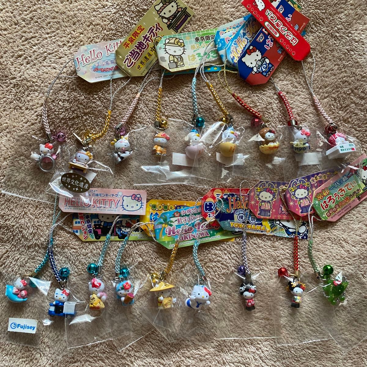 ハローキティ キティちゃん ご当地ストラップ ご当地ハローキティ