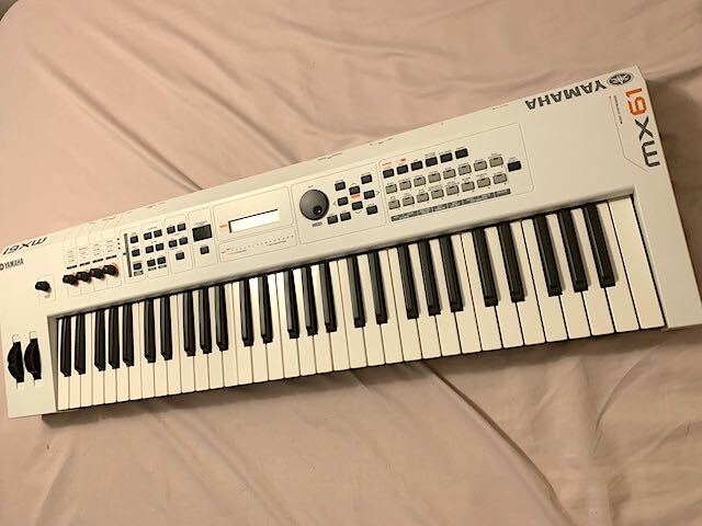 Yahoo!オークション - YAMAHA MX 61 WH 美品 純正ソフトケース (MOTIF