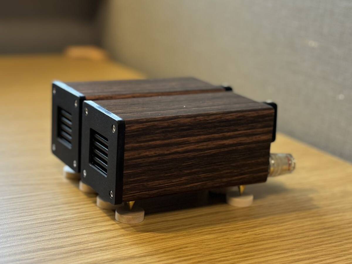 Lupinus Audioリボン型スーパーツイーター 5段階のカットオフ周波数の