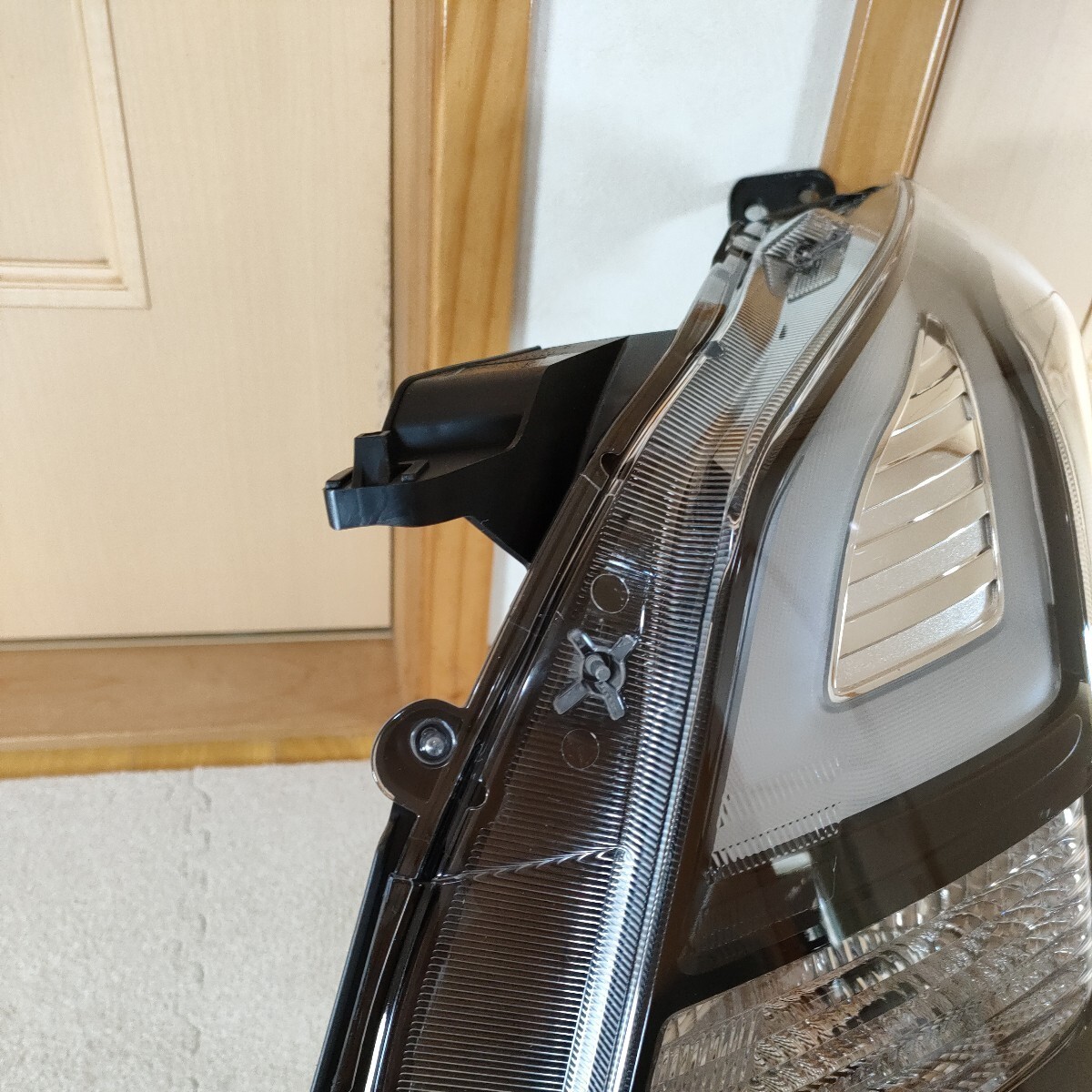 新品 未使用 スズキ 純正 ワゴンRスティングレー LED ヘッドライト