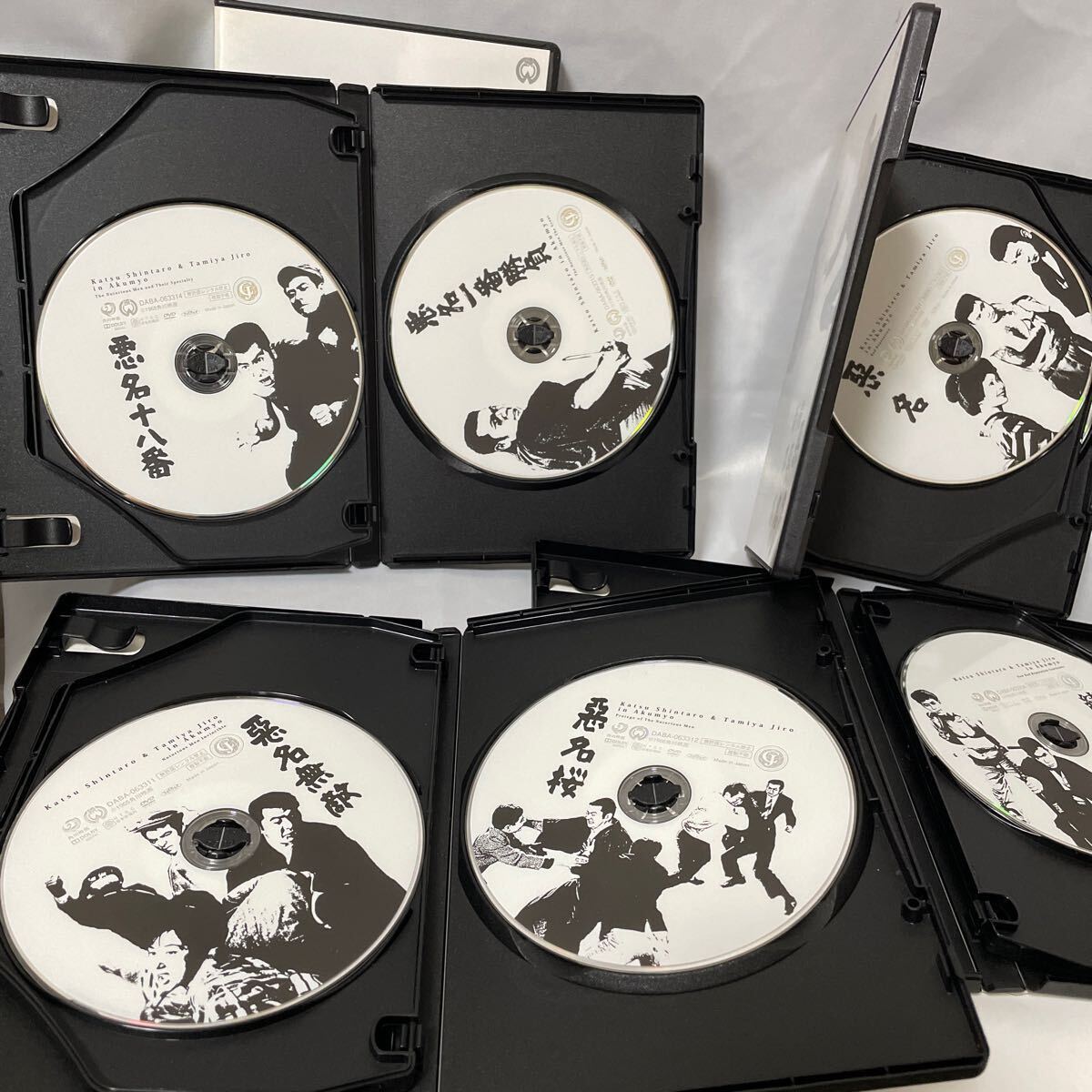 希少 悪名 DVD-BOX 主演 勝新太郎 田宮二郎 5本セット（15枚組） 中古