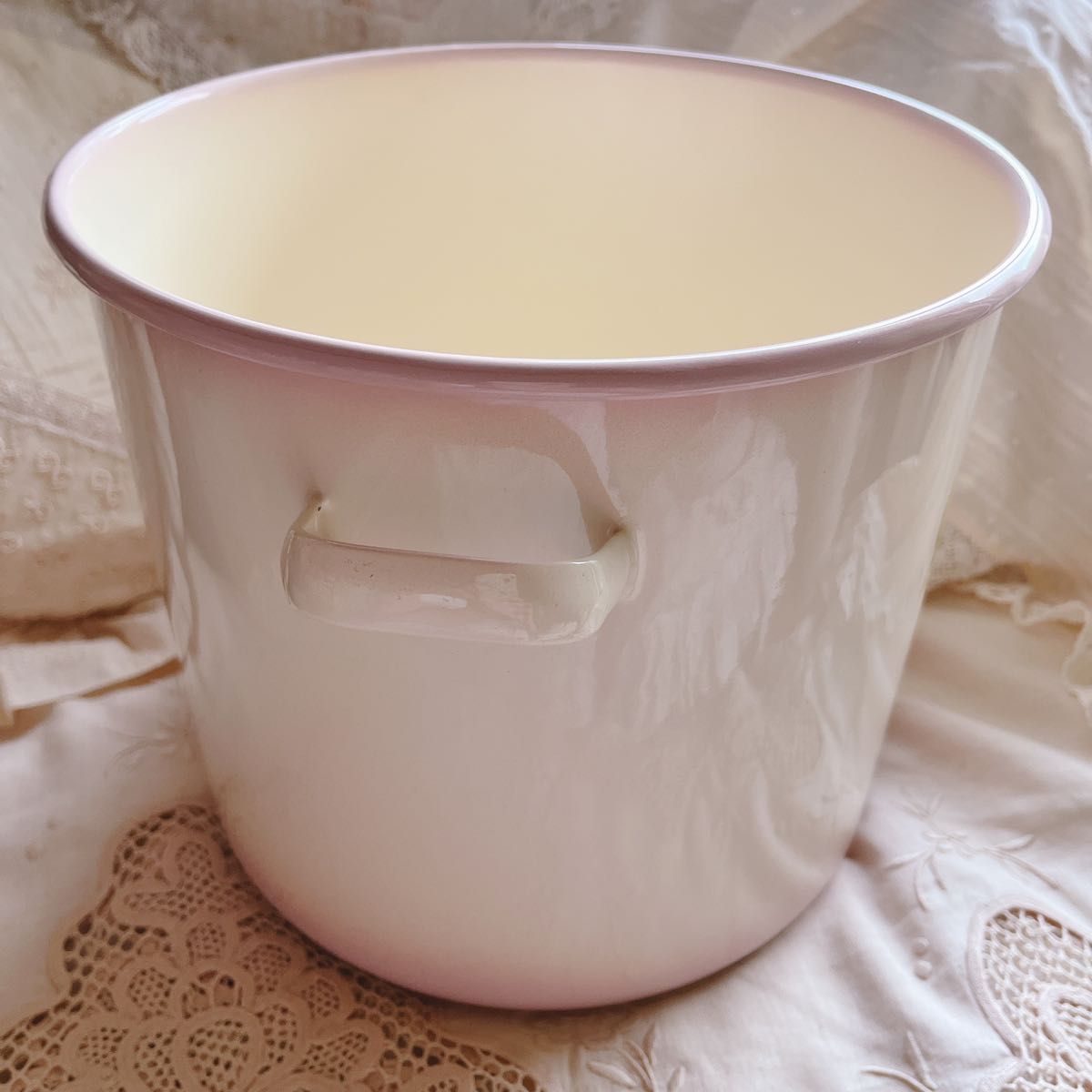 お値下げ イマン ダイアナローズホーローライスキャニスター缶マニー