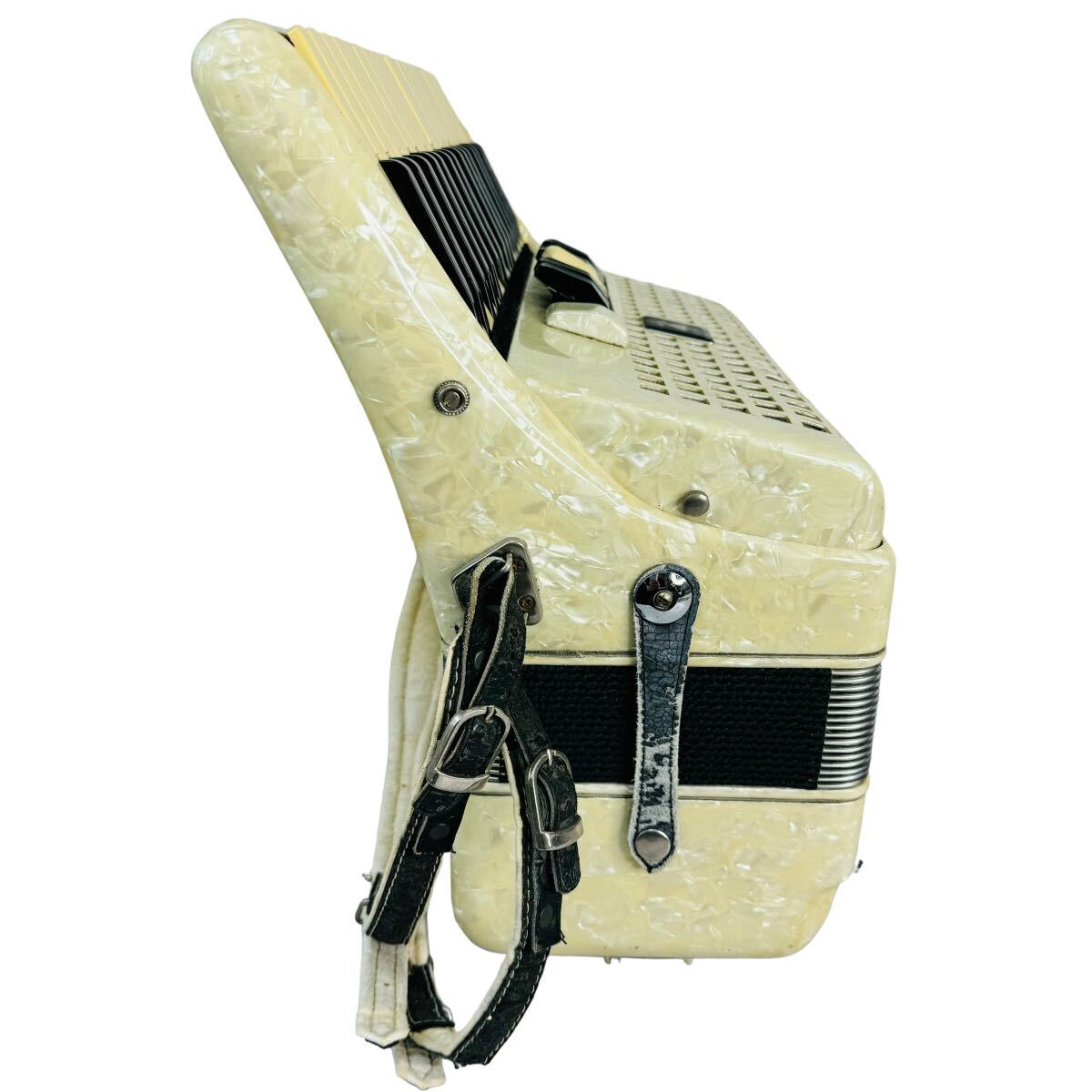 Yahoo!オークション - アコーディオン TOSCANO トスカーノ 34鍵 60ベー