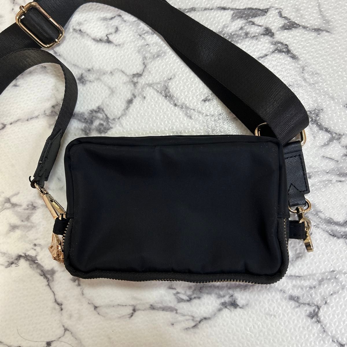 PRADA ノベルティ ショルダーバッグ｜Yahoo!フリマ（旧PayPayフリマ）