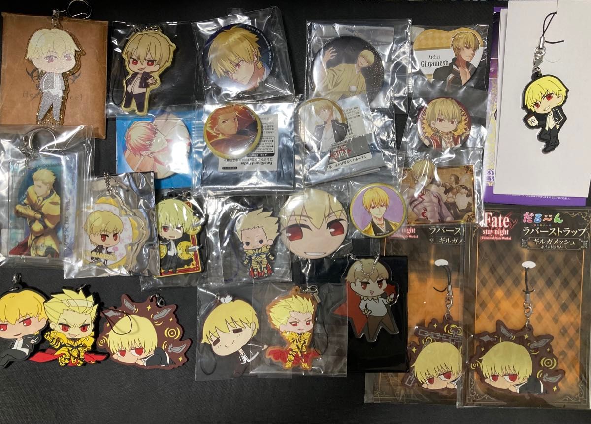fate ギルガメッシュ グッズまとめ売りセット 缶バッジ ラバスト 他