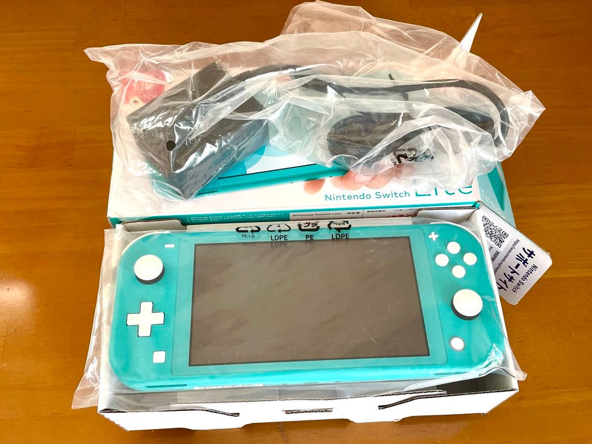 NintendoSwitchLiteターコイズ microSDカード64GB付き Nintendo Switch