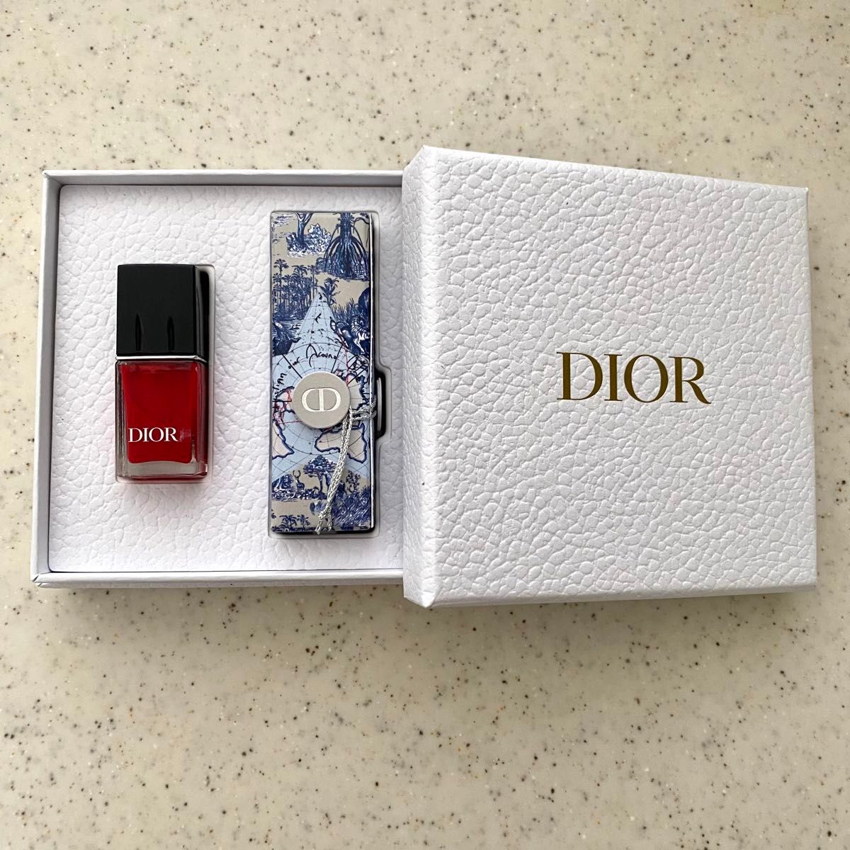 Dior クリスタル会員 バースデーギフト 2024｜Yahoo!フリマ（旧PayPay