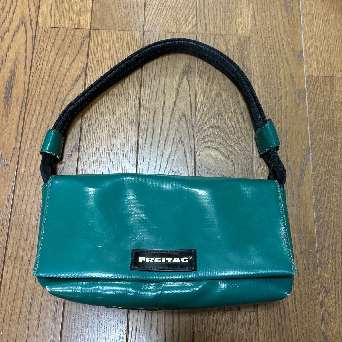 Yahoo!オークション - FREITAG F71 LAURA グリーン ショルダーバッグ