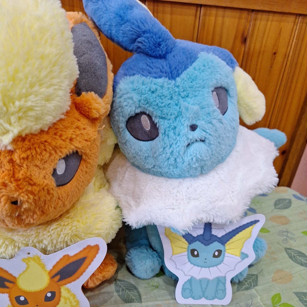 ポケモンセンター ふわふわ抱きぬいぐるみ サンダース ブースター