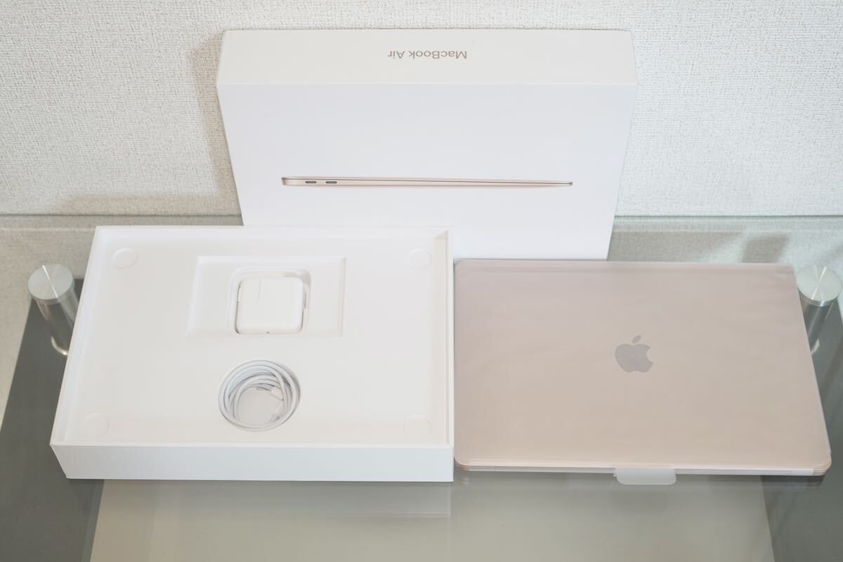 美品 Apple MacBook Air Retina 13インチ 2019 8GB/128GB ゴールド