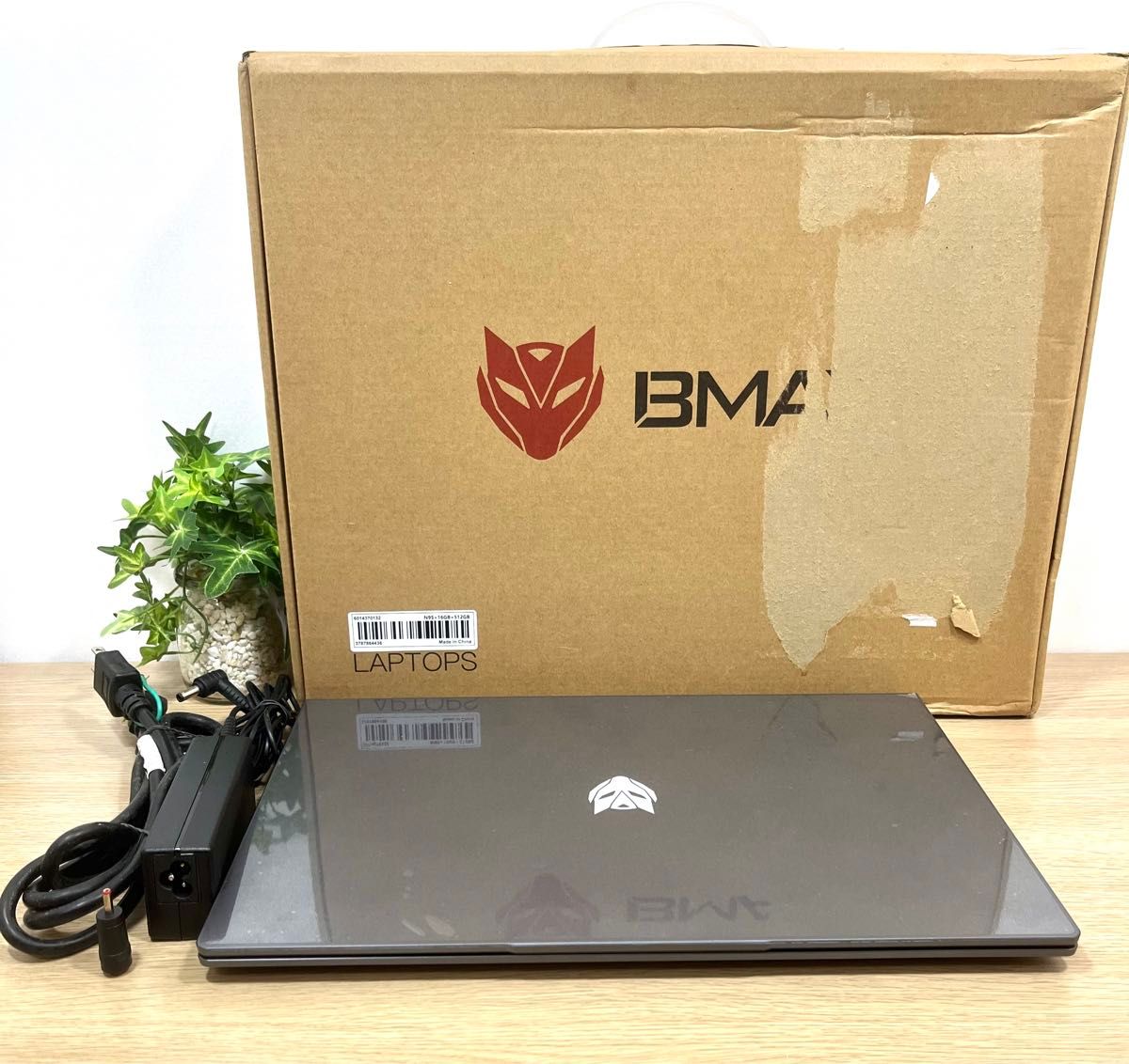 Bmaxノートパソコン15.6インチ 16GB 512GB Windows11