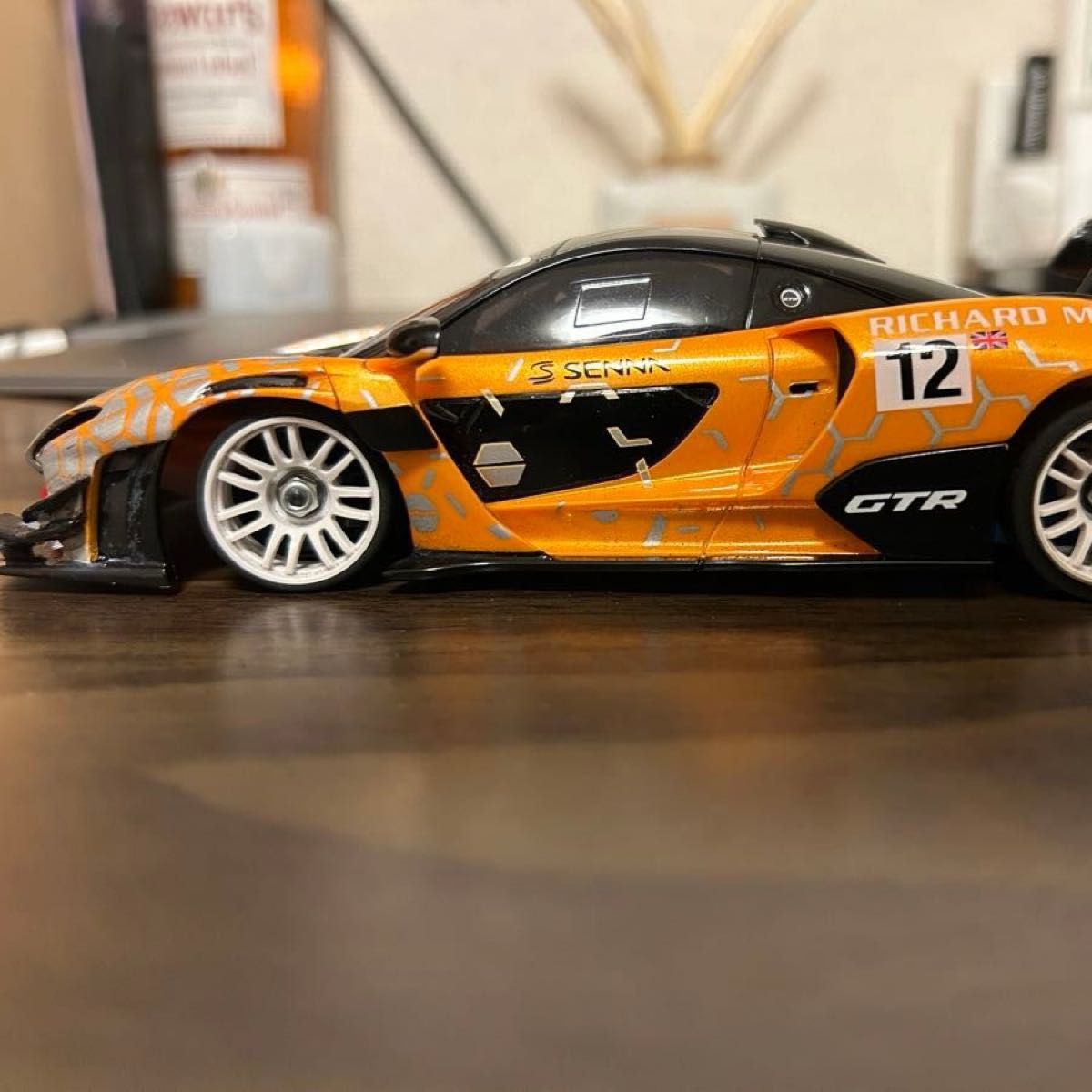 京商ミニッツ MR-04 MM EVO2 マクラーレン セナ GTR シャーシ＆ボディ