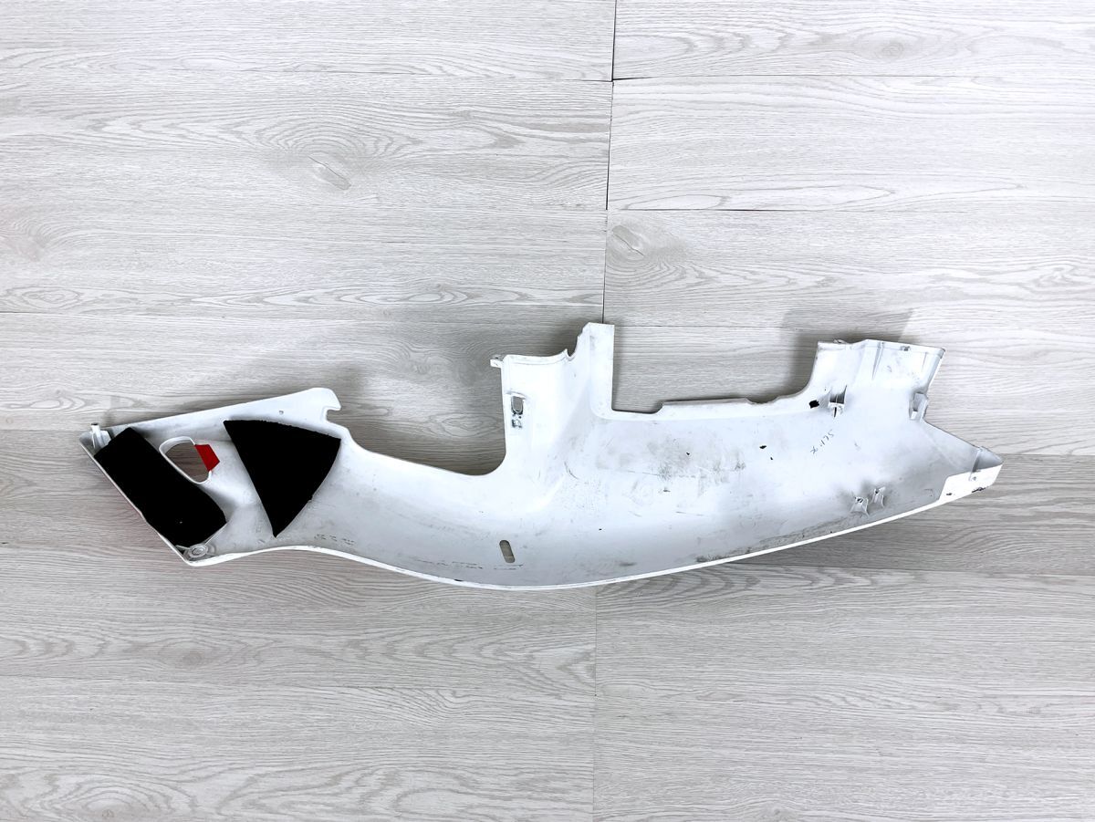 RVF400 NC35 純正 シートカウル 右側 テールカウル 2051L(リア)｜売買