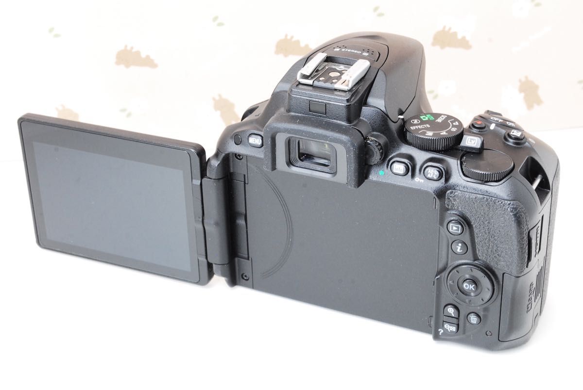 ❤️2416万画素の高精細♪Wi-Fiで写真転送❤️Nikon D5500 【公式通販】