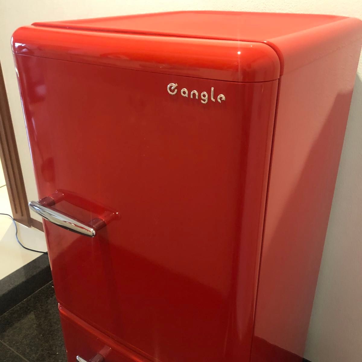 美品】エディオン 冷凍冷蔵庫 149L 2ドア レッド ANG-RE151-A1 レトロ