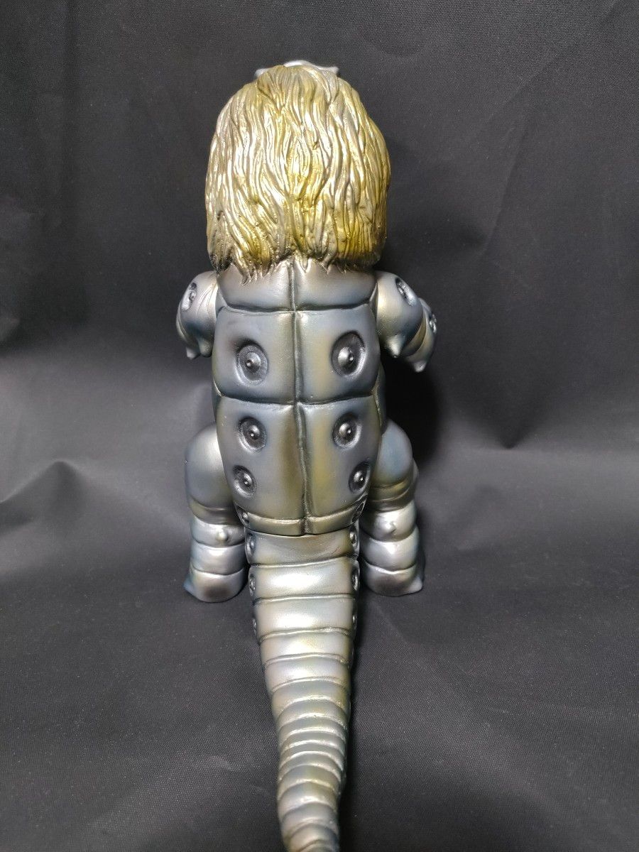 ベアモデル ガブラ ソフビ TV版 原作カラー風塗装 ウルトラセブン 円谷