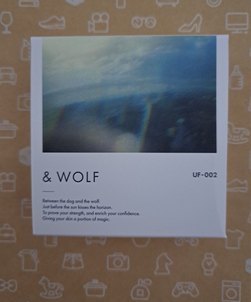 ＆ WOLF UVセラムリキッドファンデーション UF-002 ライトベージュ