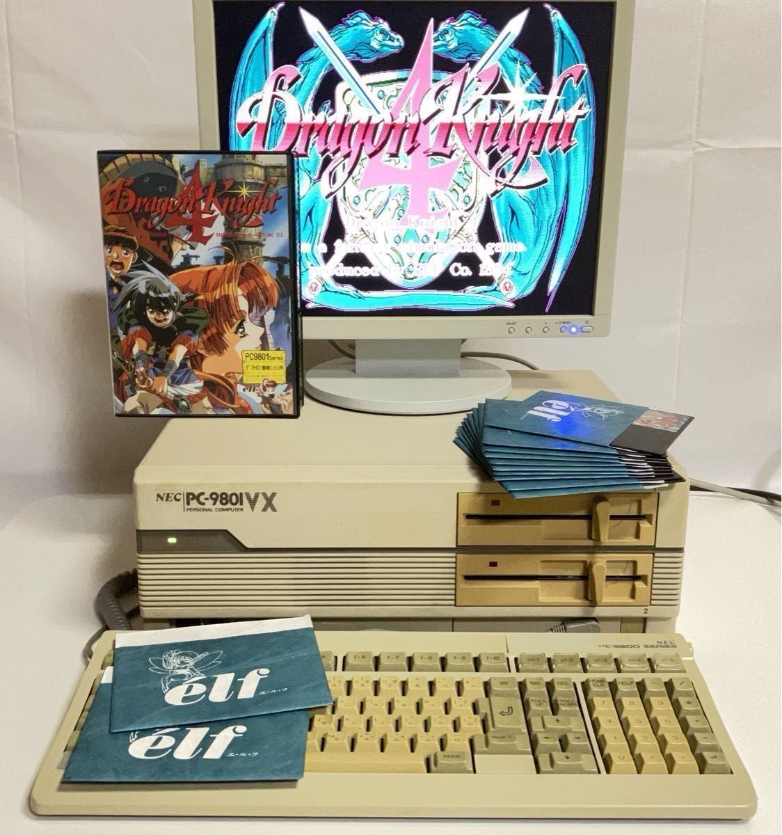 ジャンク品 PC-9801 VX （HDD /SCSIボード/ケーブル/キーボード付き