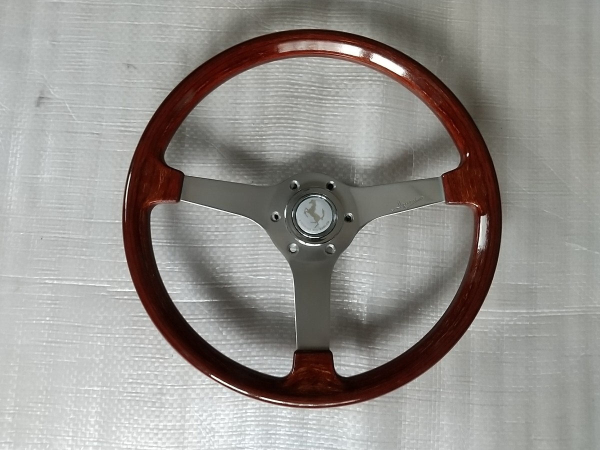 IZUMI イズミ ウッドステアリング 外径Φ355mm 跳ね馬ホーンボタン付