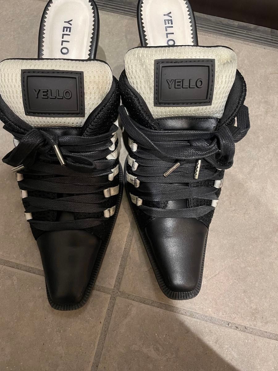 YELLO MONOCHROME SNEAKER MULES スニーカーミュール M イエロー 星